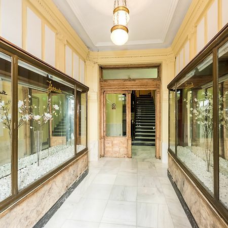 Chueca Boutique Apartment Madrid Exterior photo